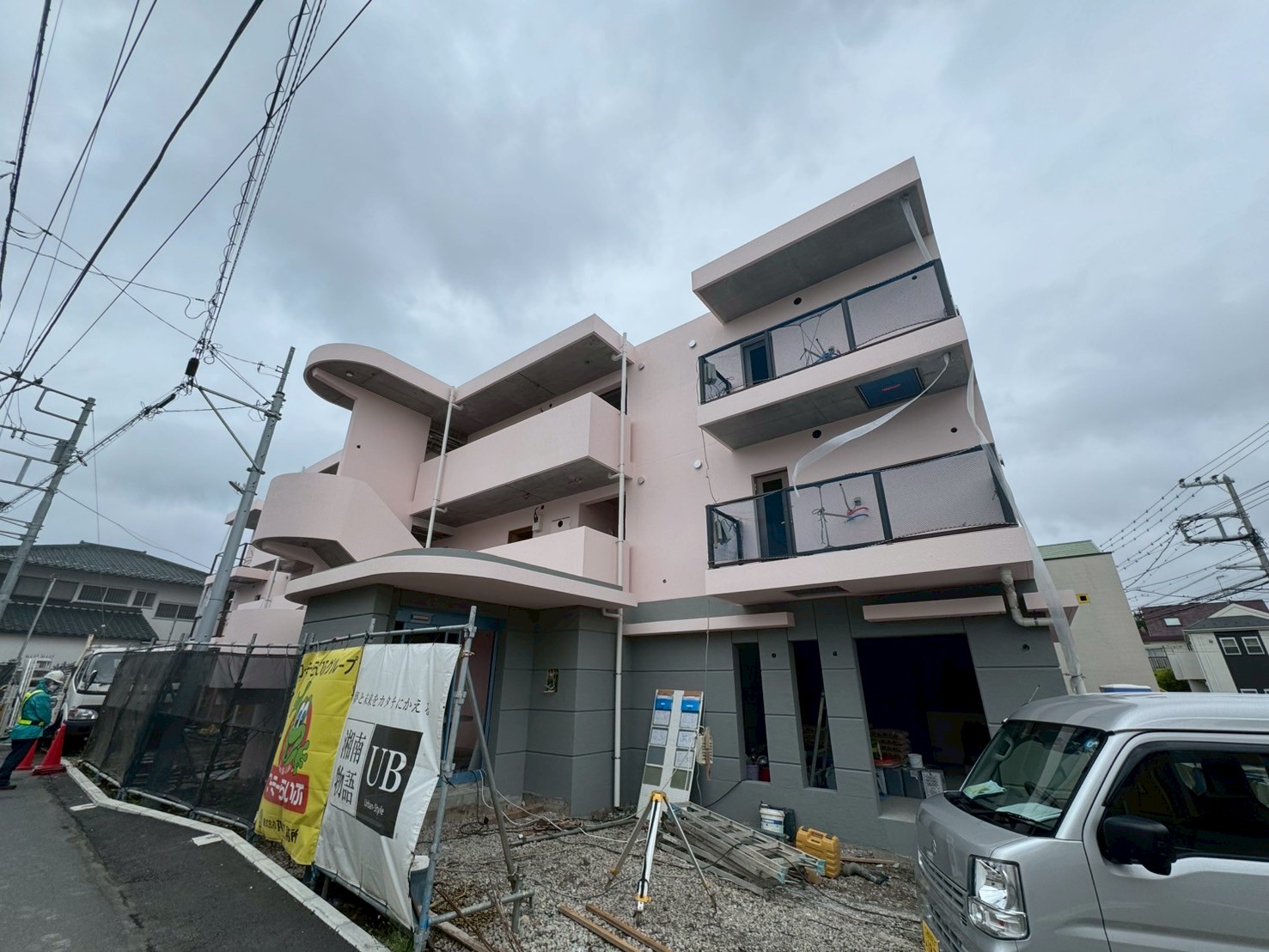 2026年8月完成予定!🌿女性専用🌿ペット可🐶🐱茅ヶ崎市常盤町に新築オートロックマンション|2026年8月、茅ヶ崎市常盤町に
女性専用の新築オートロックマンション
『(仮称)常盤町-沼井様計画』 が完成します✨
最寄りはJR東海道線の辻堂駅。
駅から徒歩18分、自転車利用にも便利な立地です。